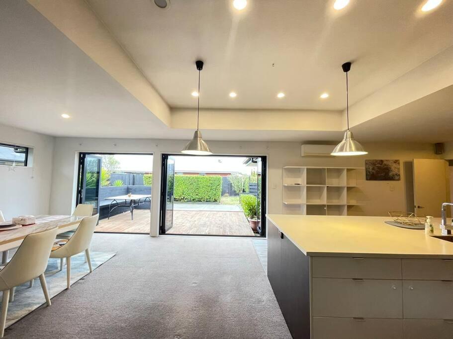 כרייסטצ'רץ' Spacious 4 Bed Family Home מראה חיצוני תמונה
